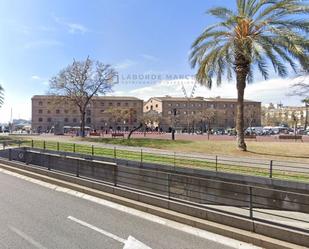 Vista exterior de Edifici en venda en  Barcelona Capital