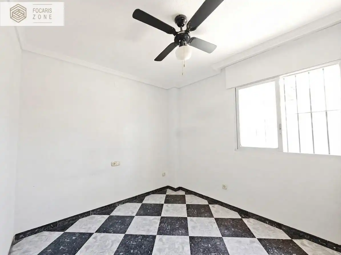 Habitación de Piso en venta en Málaga con Aire acondicionado