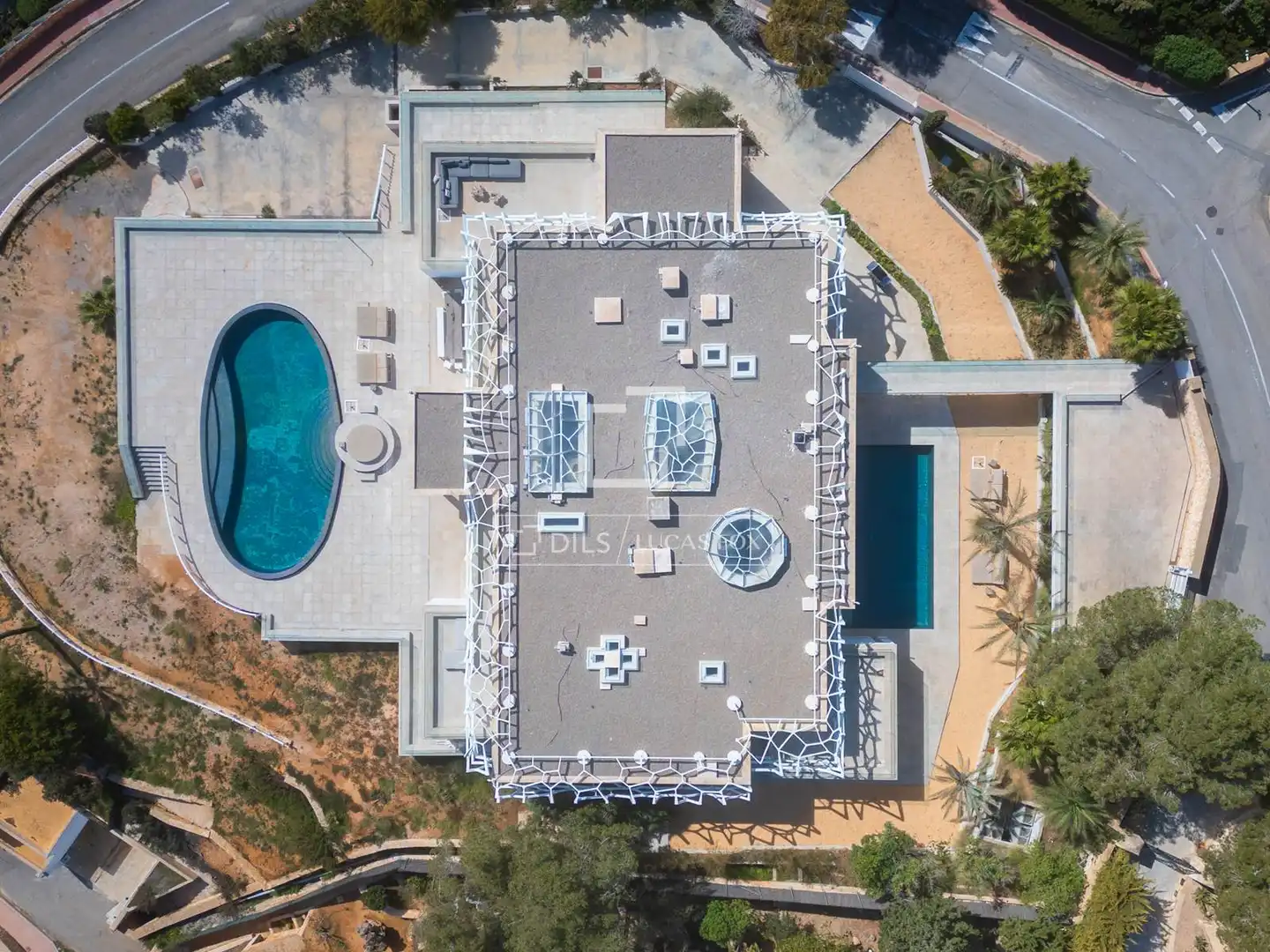 Swimming pool of Houses for sale in Santa Eulària des Riu  with Air Conditioner, Heating and Private garden