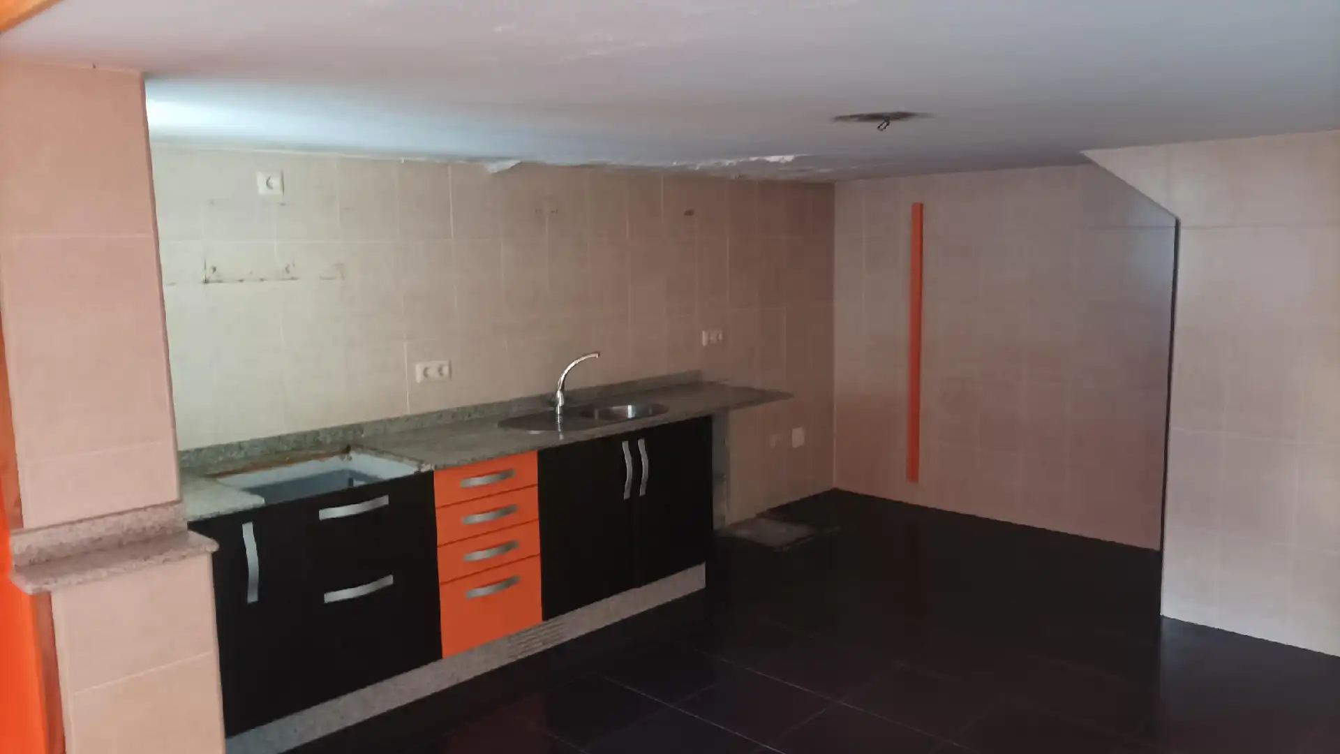 Cocina de Piso en venta en Coristanco