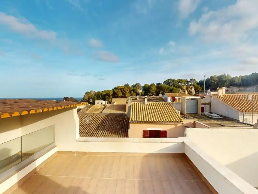 Vista exterior de Casa adosada en venda en Son Servera amb Aire condicionat, Piscina i Balcó