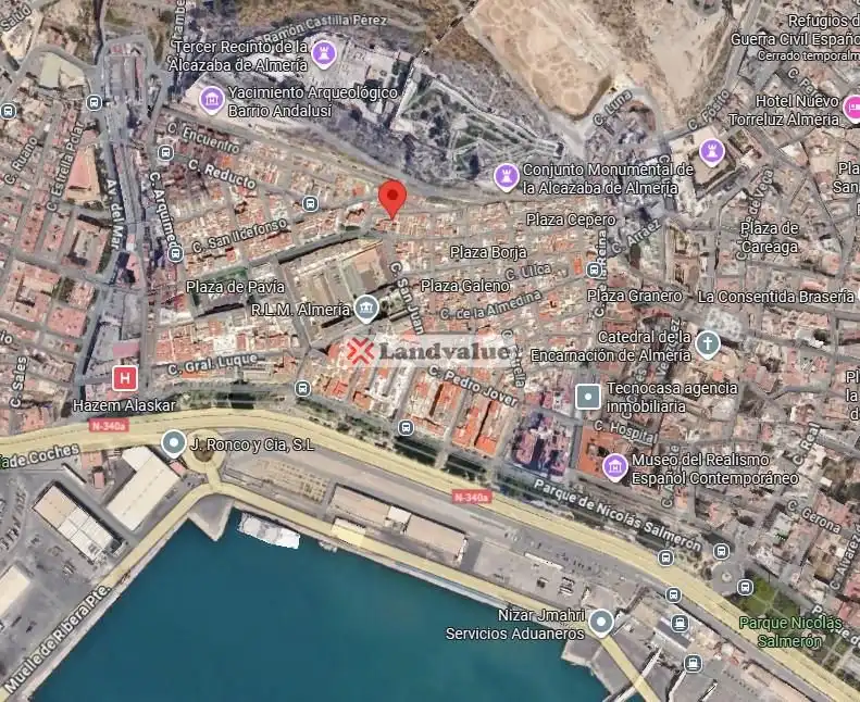 Außenansicht von Residential zum Verkauf in Almería