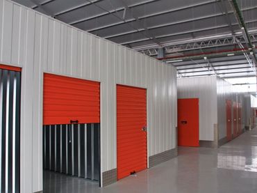 Business premises to rent in calle de latrilla 10