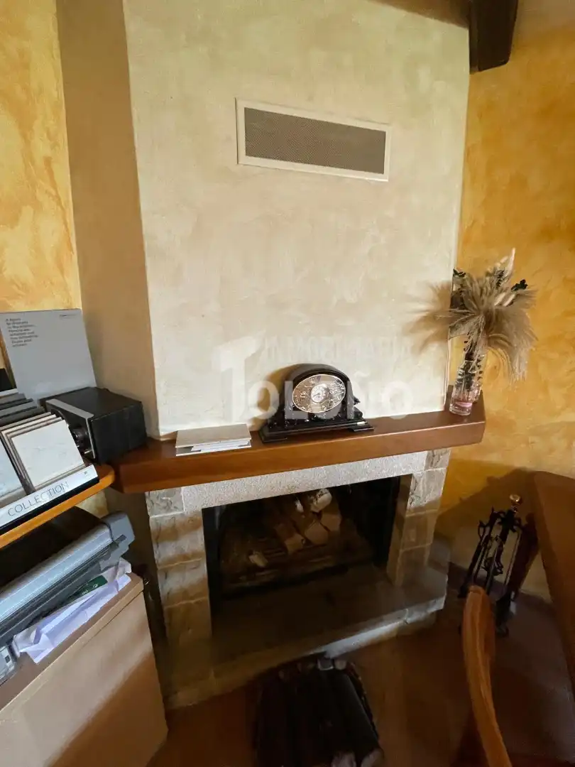 Sala d'estar de Casa o xalet en venda en Casalarreina amb Calefacció, Jardí privat i Parquet