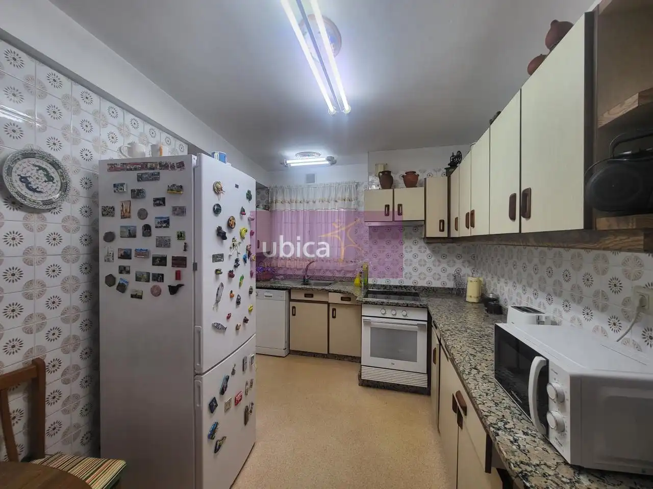 Kitchen of Flat for sale in Vigo   with Heating, Parquet flooring and Terrace