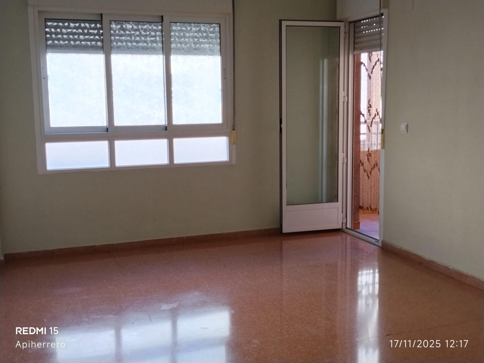 Dormitori de Pis en venda en Alicante / Alacant amb Balcó