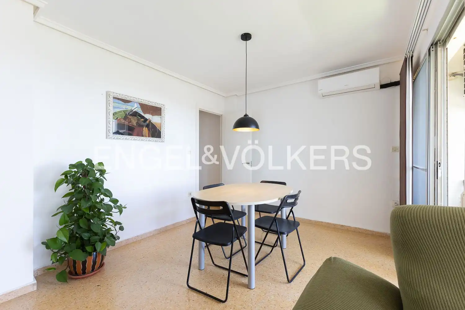 Esszimmer von Wohnung zum Verkauf in Valencia mit Klimaanlage, Heizung und Balkon