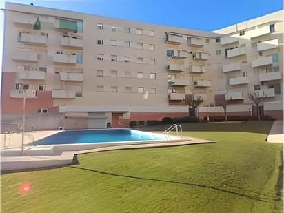 Swimming pool of Flat for sale in Vilafranca del Penedès  with Balcony