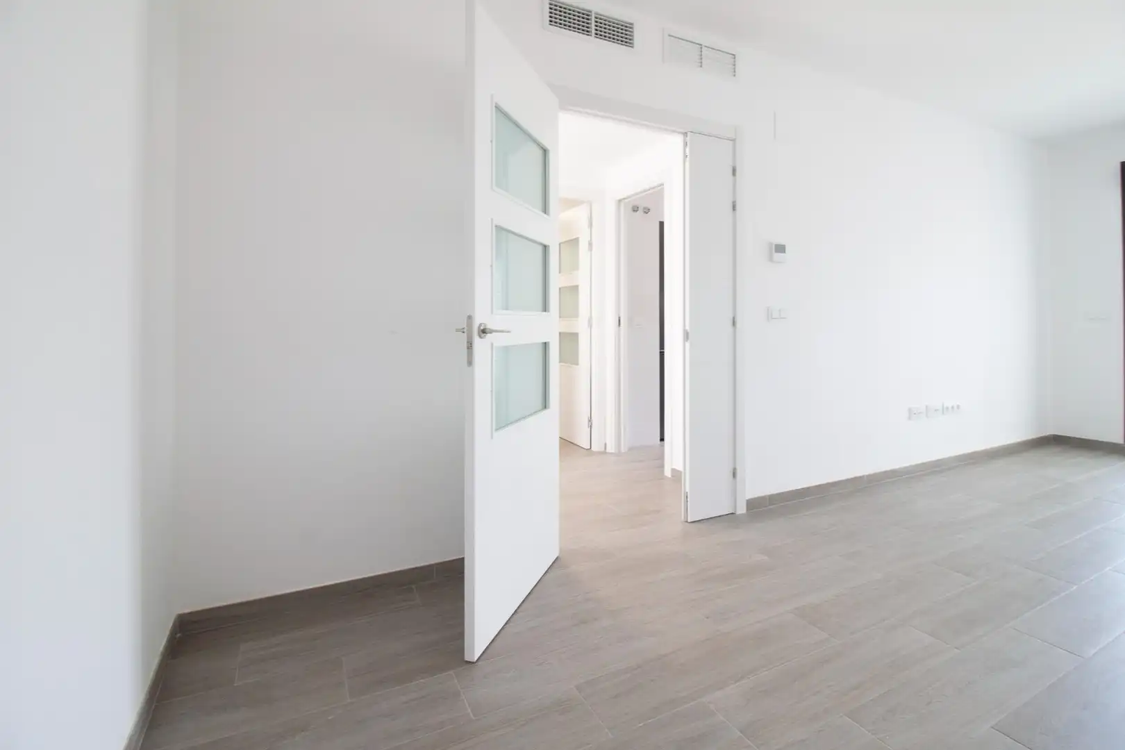 Piso de alquiler en La Rinconada con Aire acondicionado, Jardín privado y Terraza