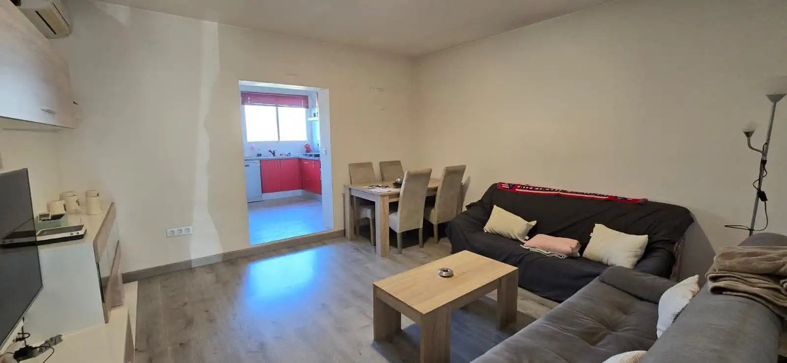 Sala d'estar de Casa o xalet en venda en Piedrabuena amb Aire condicionat i Moblat