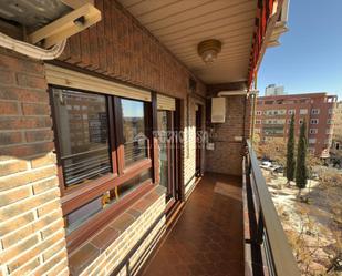 Exterior view of Flat to rent in  Madrid Capital  with Air Conditioner and Terrace