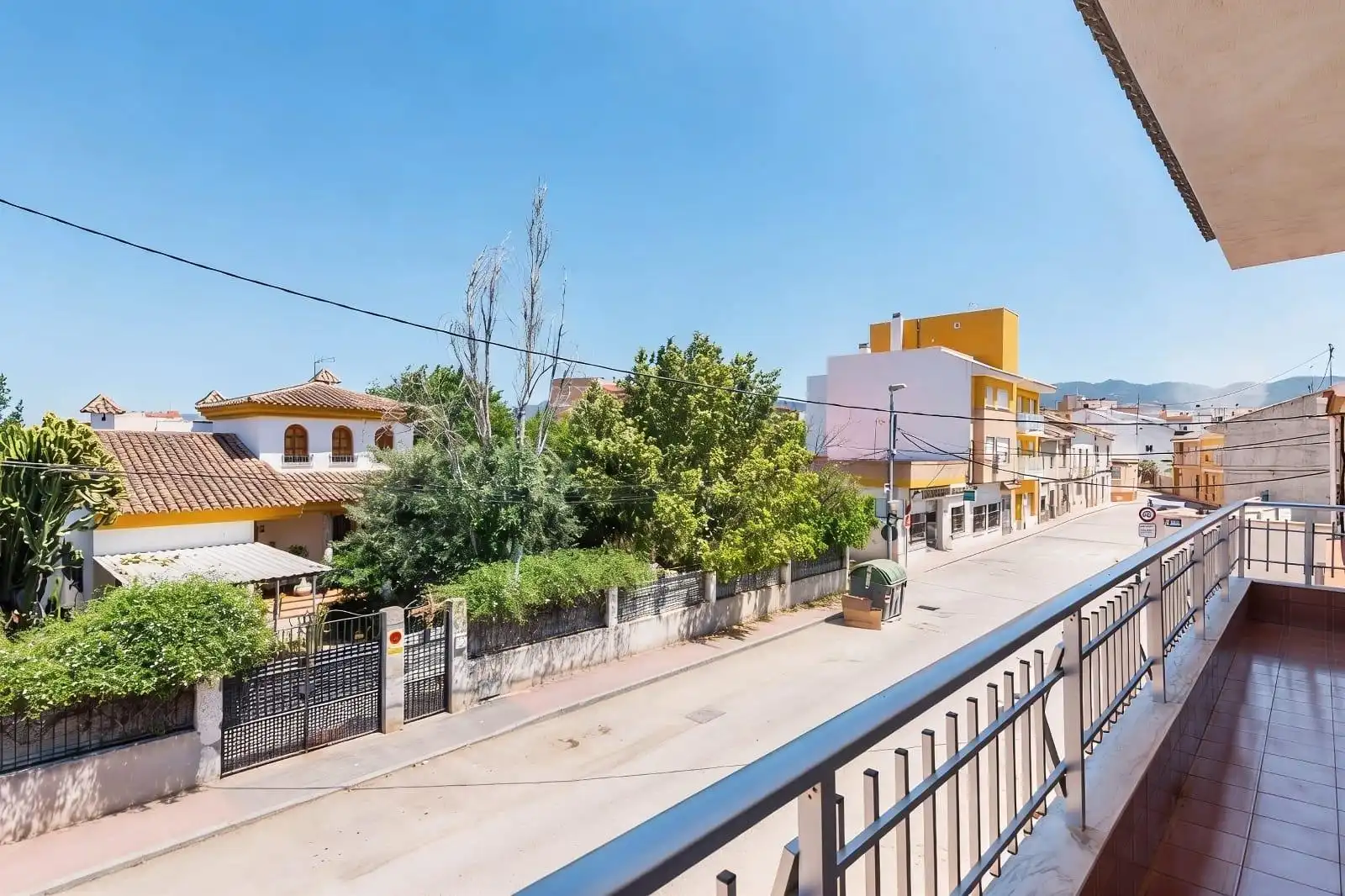 Vista exterior de Casa o xalet en venda en Murcia amb Jardí privat, Terrassa i Moblat
