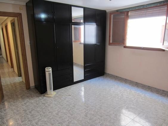 Bedroom of Flat to rent in Puçol  with Air Conditioner, Oven and Washing machine