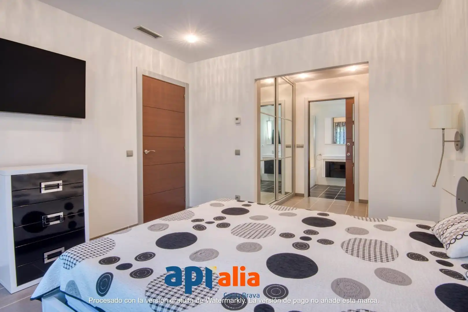 Habitación de Casa o chalet en venta en Blanes con Aire acondicionado, Calefacción y Jardín privado
