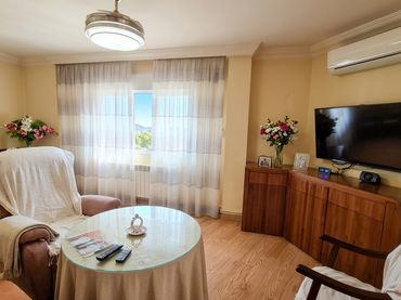 Flat with balcony for sale in Calle Goya