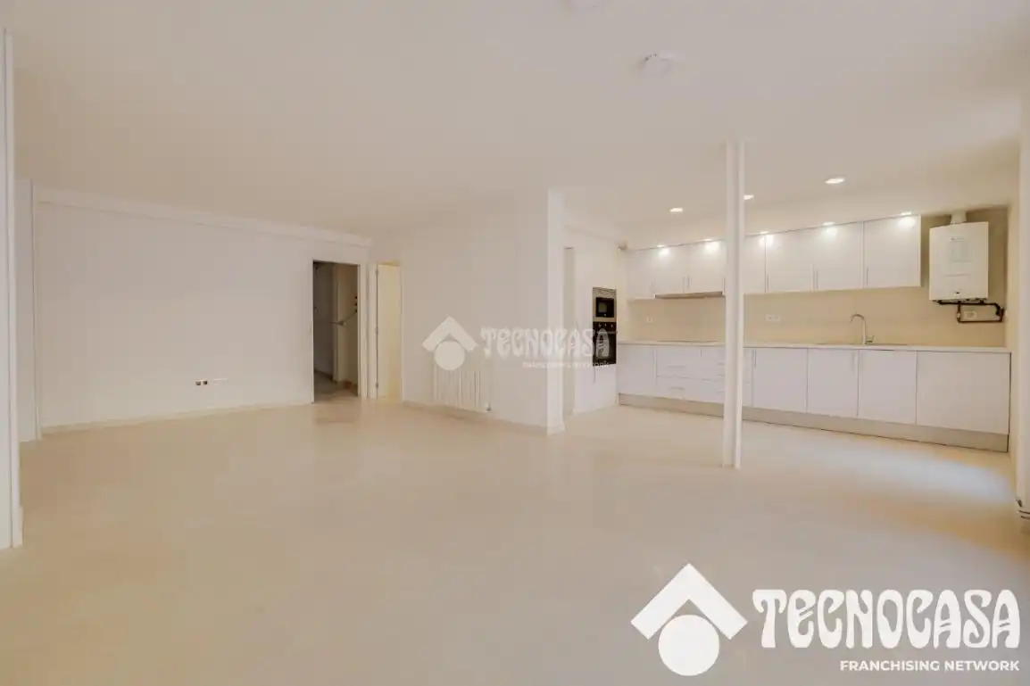 Casa bifamiliare in vendita a Sant Andreu, imagen 4