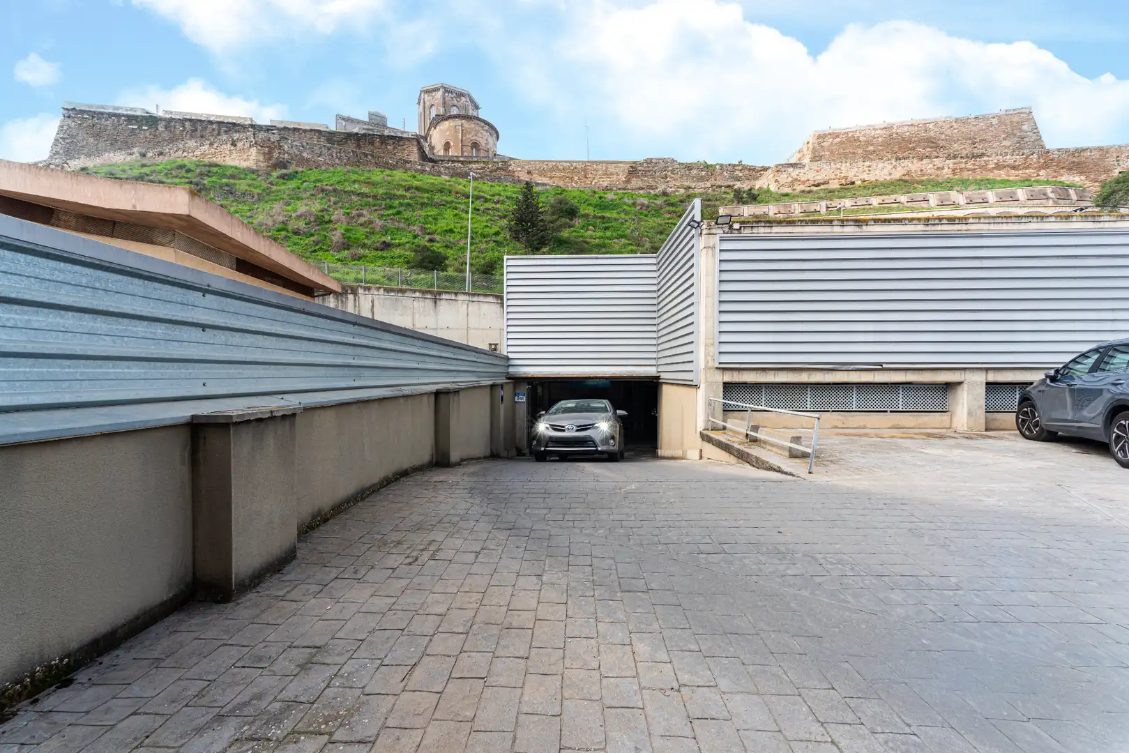 Parkplatz von Garage zur Miete in Lleida