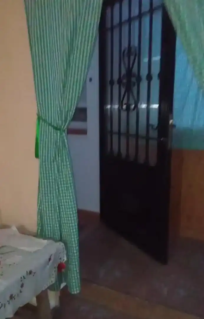 Dormitori de Planta baixa en venda en Segura de la Sierra amb Traster i Moblat