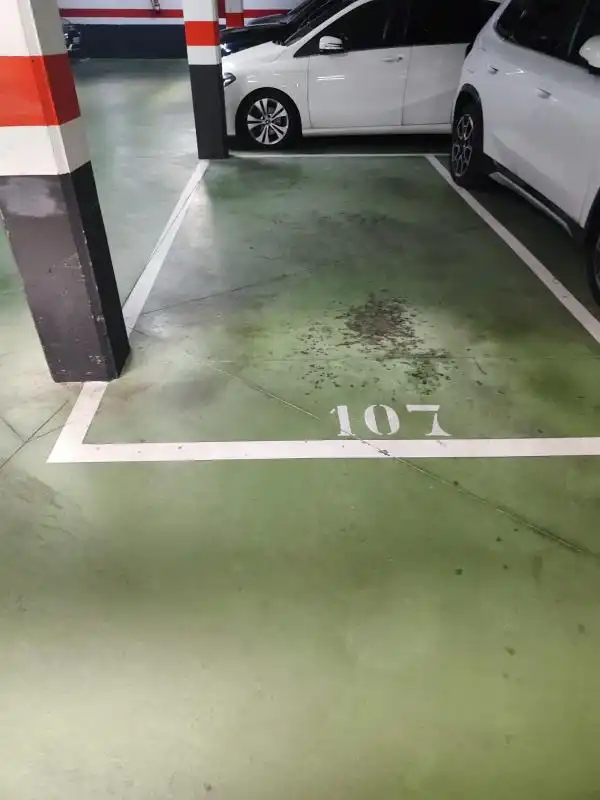 Parking de Piso en venta en Boadilla del Monte con Calefacción, Terraza y Trastero