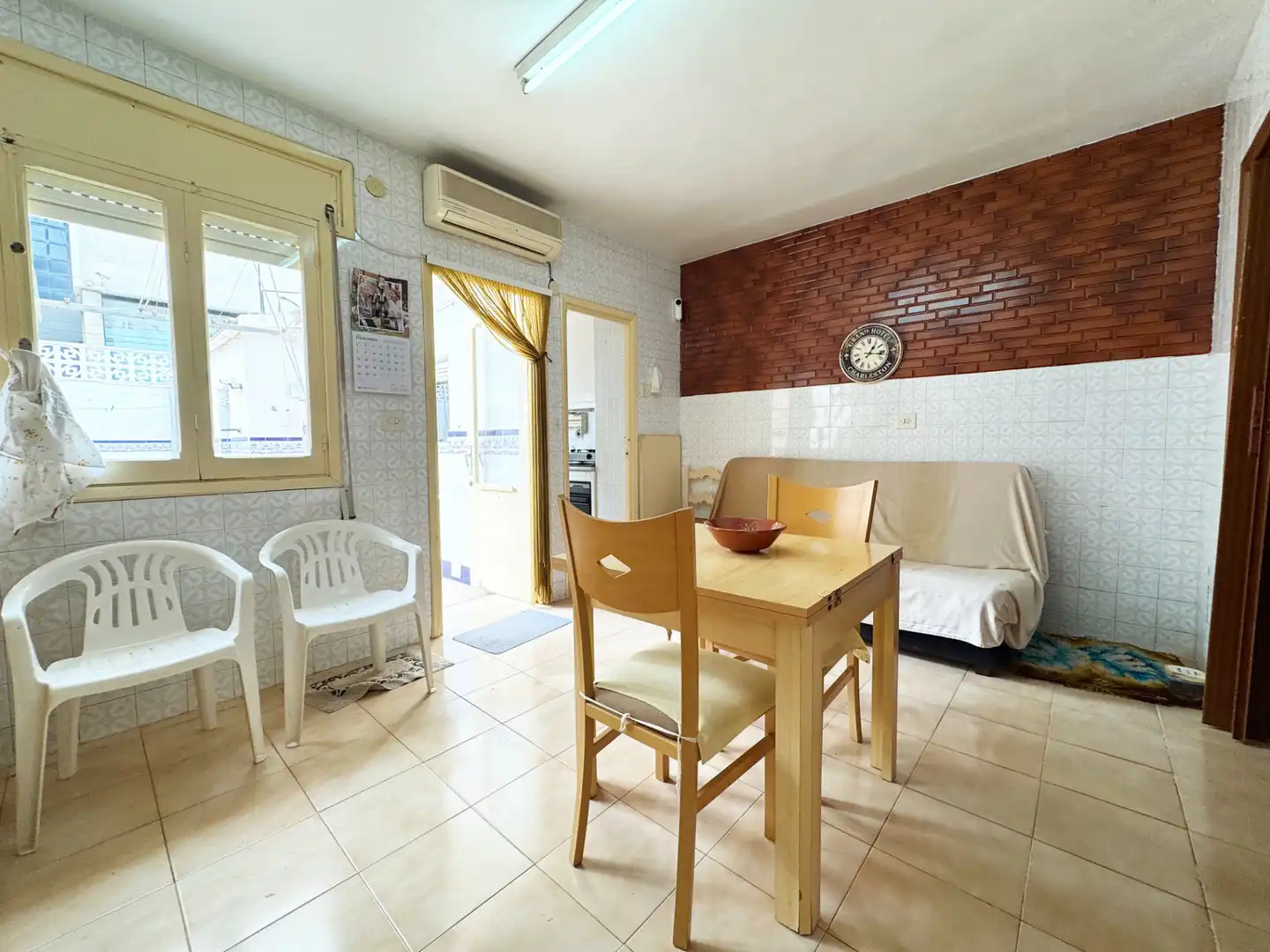 Sala de estar de Casa adosada en venta en San Pedro del Pinatar con Aire acondicionado, Amueblado y Horno