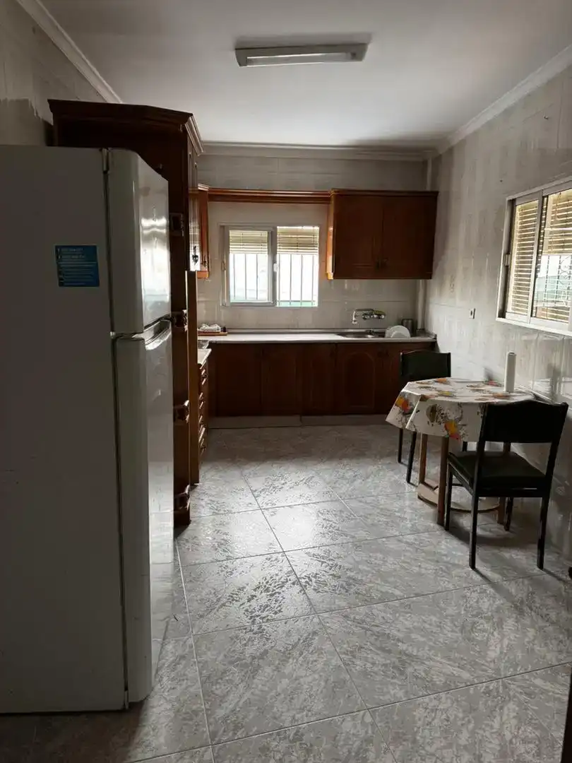 Cuina de Planta baixa en venda en Monturque amb Aire condicionat, Rentadora i TV
