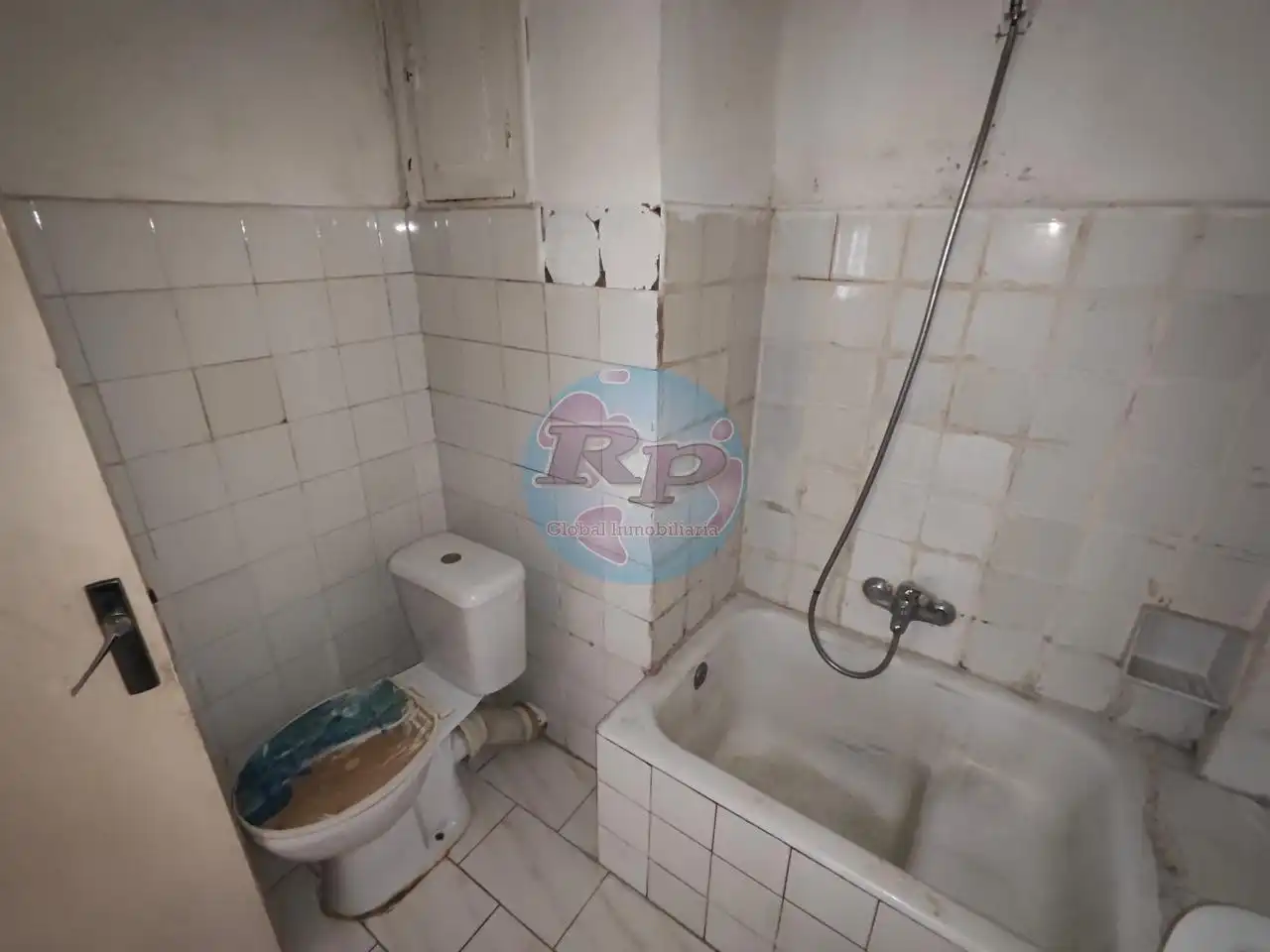 Baño de Piso en venta en León Capital  con Trastero