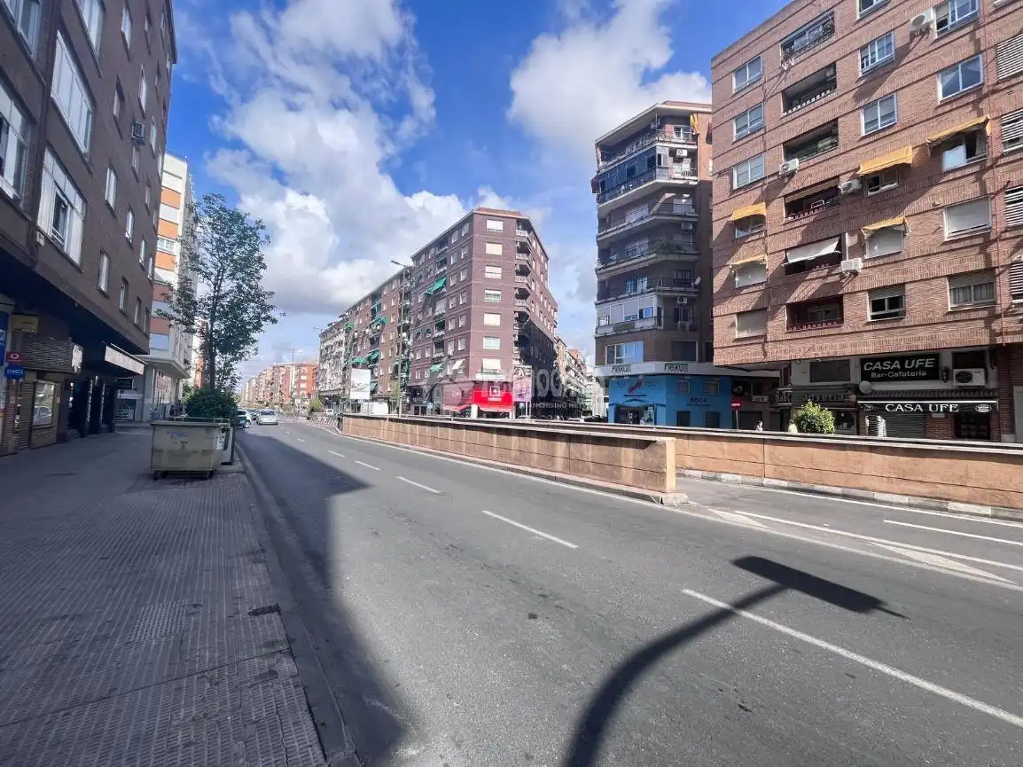 Vista exterior de Piso en venta en Talavera de la Reina
