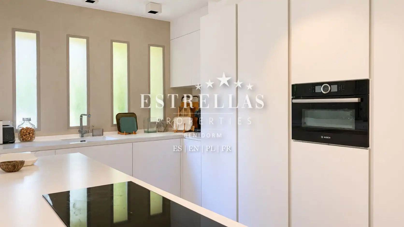 Cocina de Apartamento en venta en Altea con Aire acondicionado, Calefacción y Jardín privado