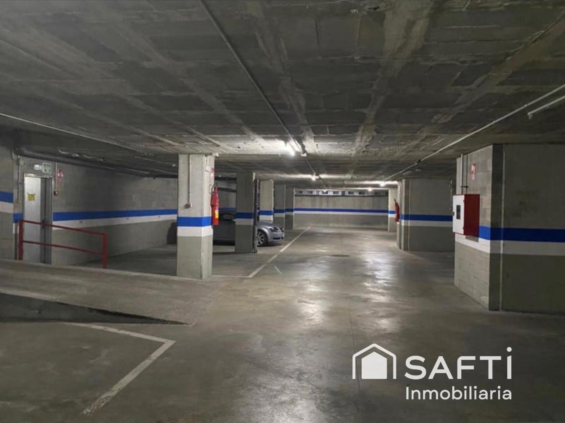 Aparcament de Garatge en venda en Castelldefels