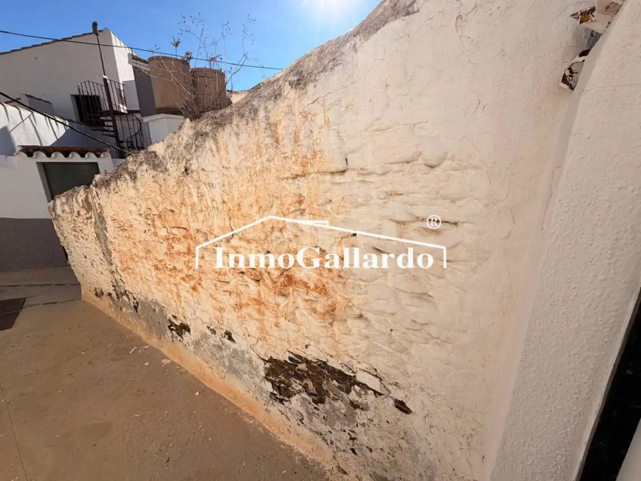 Terreno industrial en venta en Moclinejo