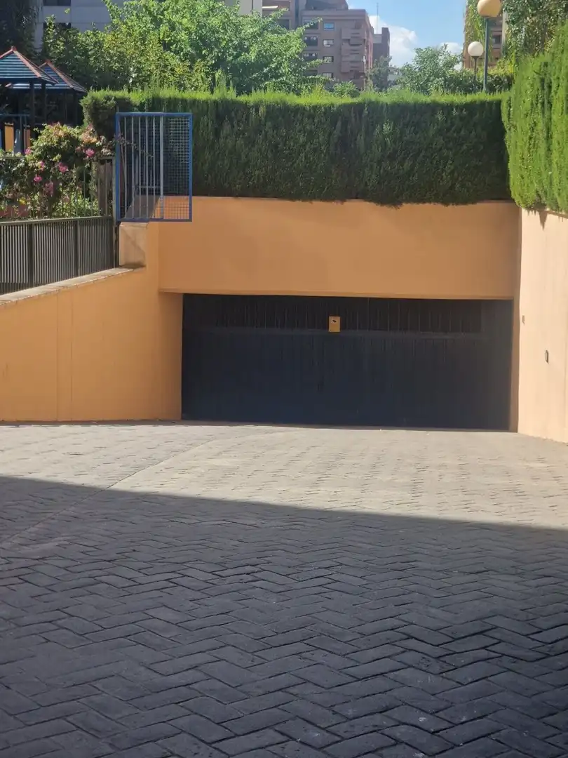 Garage zur Miete in Avenida Francia, Penya - Roja - Avda. Francia