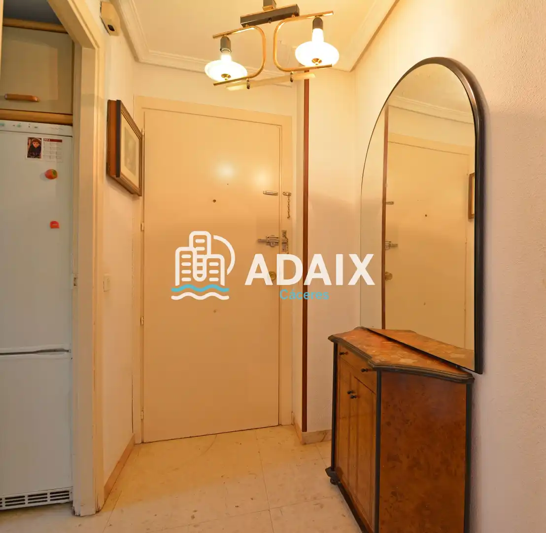 Piso en venta en Cáceres con Aire acondicionado, Terraza y Balcón