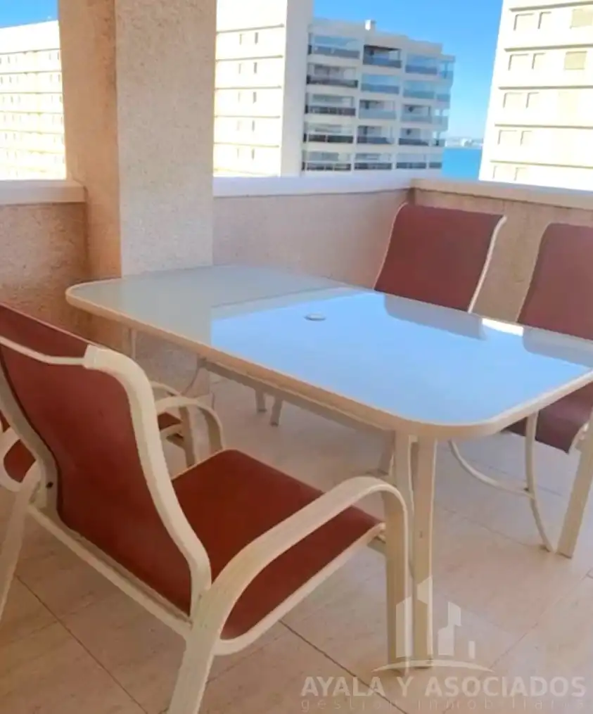 Terraza de Piso en venta en La Manga del Mar Menor con Terraza, Trastero y Piscina comunitaria