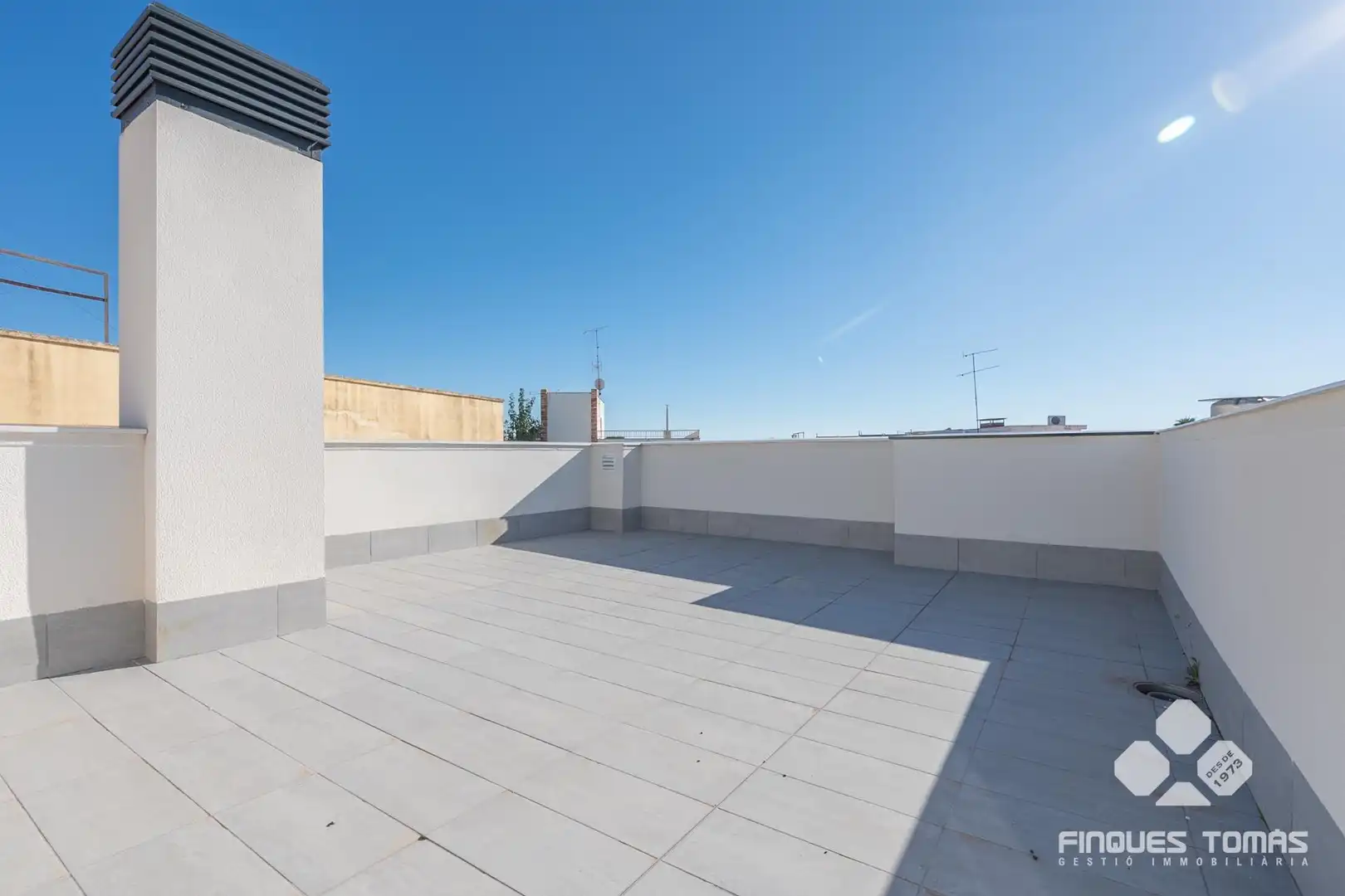 Terrassa de Pis en venda en Cubelles amb Terrassa, Balcó i Piscina comunitària