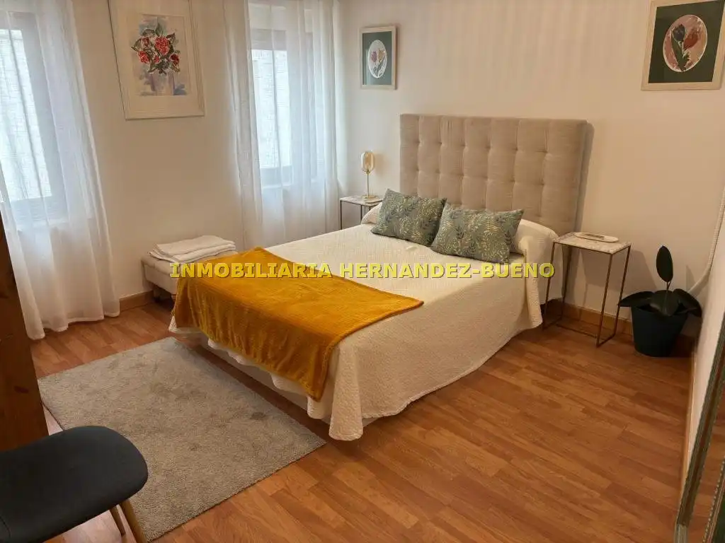 Habitación de Piso en venta en Salamanca con Aire acondicionado y Calefacción
