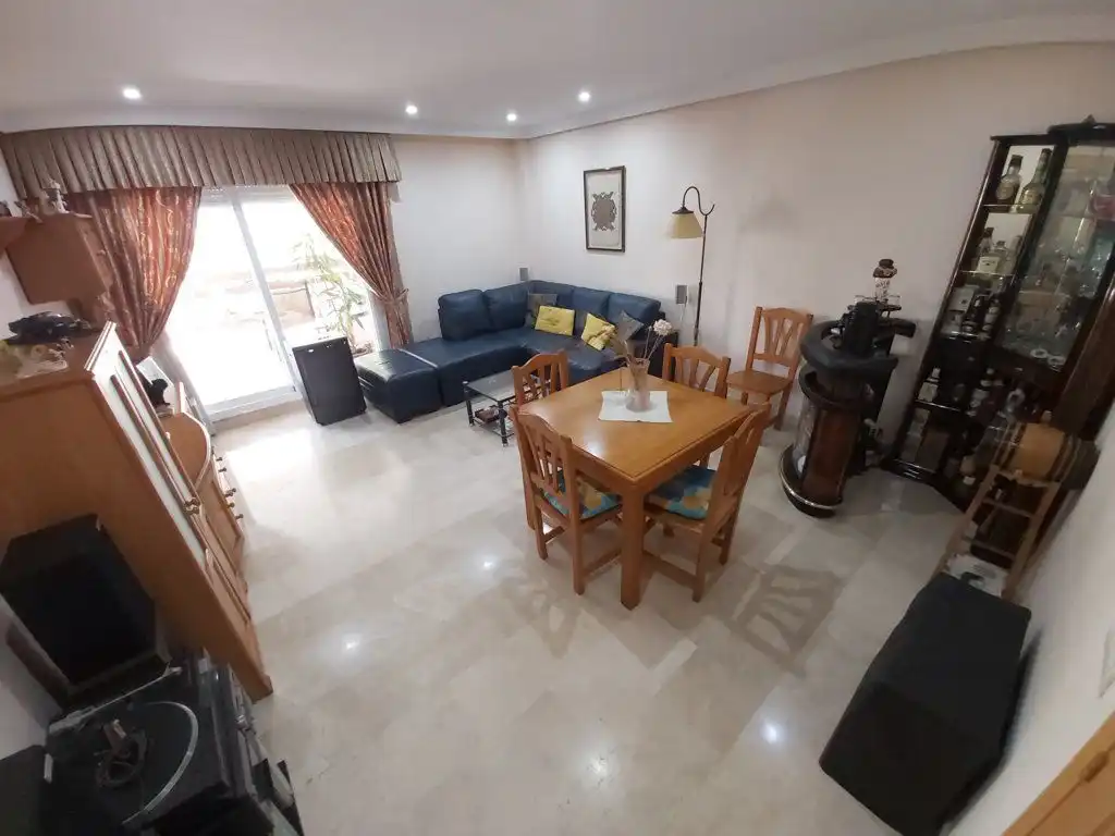 Apartament en venda a Calle los Almendros, La Concha - Resina Golf