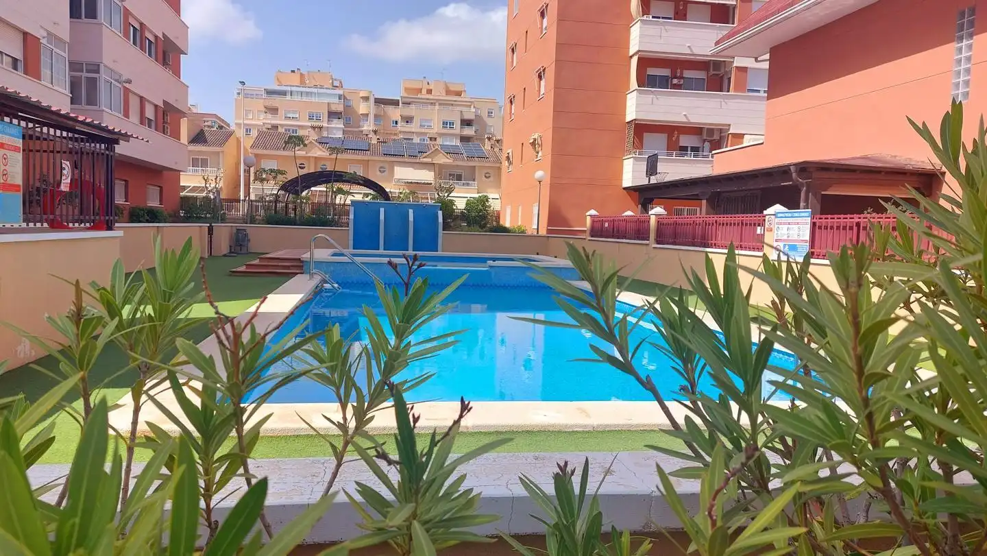 Schwimmbecken von Wohnung zum Verkauf in Elche / Elx mit Klimaanlage, Balkon und Gemeinschaftspool