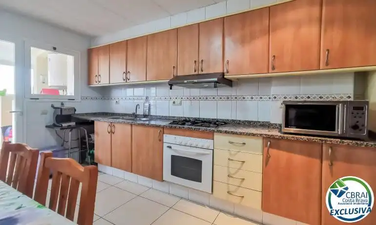 Cocina de Casa adosada en venta en Roses con Calefacción, Terraza y Horno