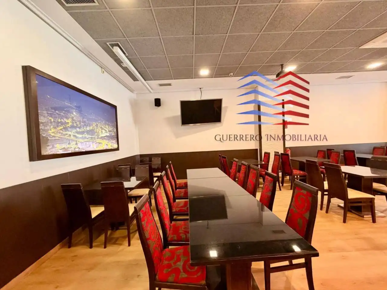 Commercial properties for rent in Ourense Capital   with Air Conditioner and Alarm