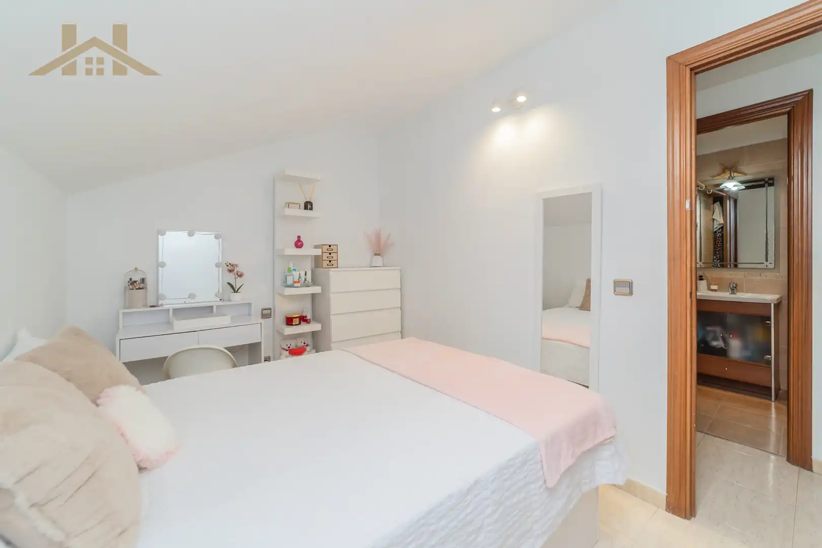Maisonette mit Terrasse zum Verkauf in Calle de Santa Juana, imagen 12