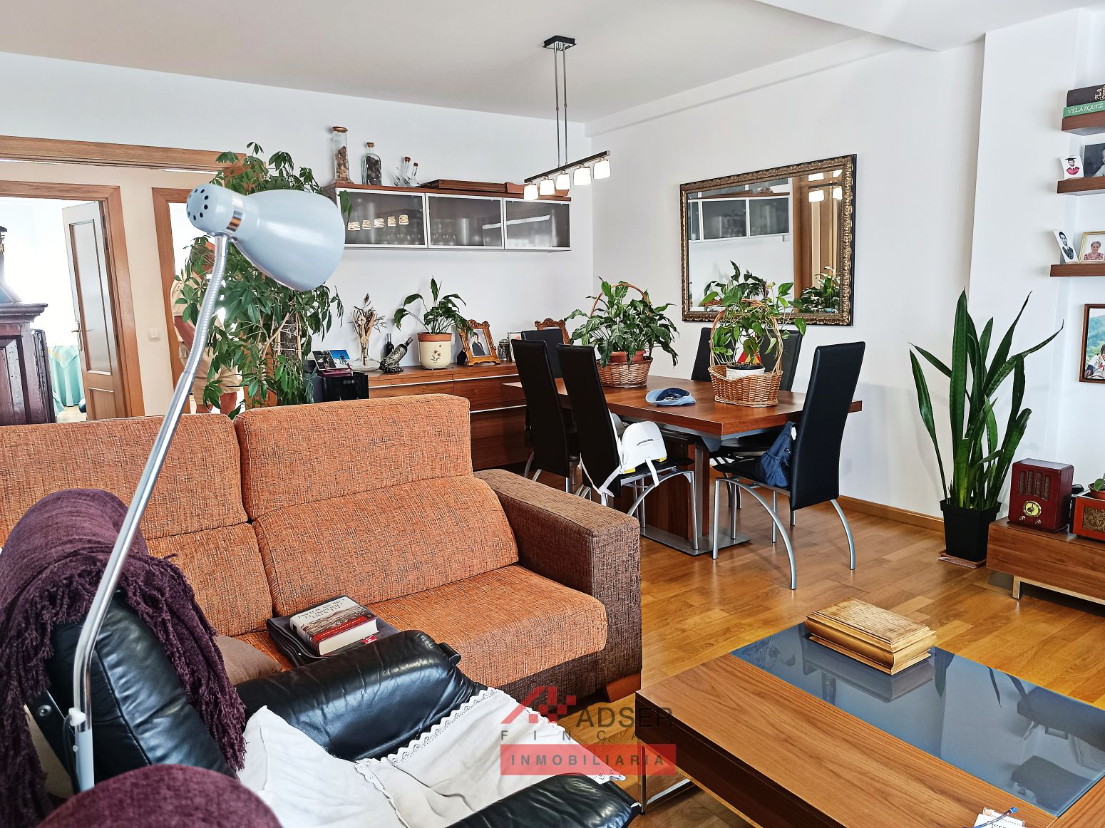 Living room of Flat for sale in Lardero  with Heating, Parquet flooring and Storage room