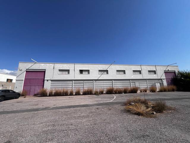 Nave industrial en Alquiler en Agua Amarga - Urbanova