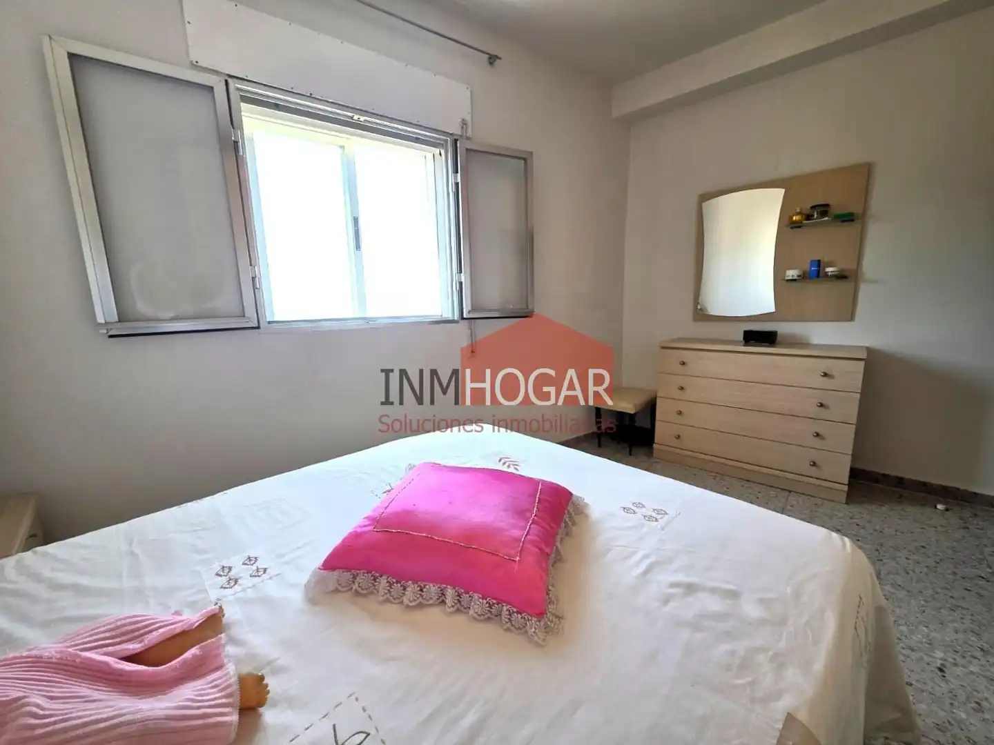 Habitación de Casa o chalet en venta en Navalosa con Calefacción, Terraza y Amueblado