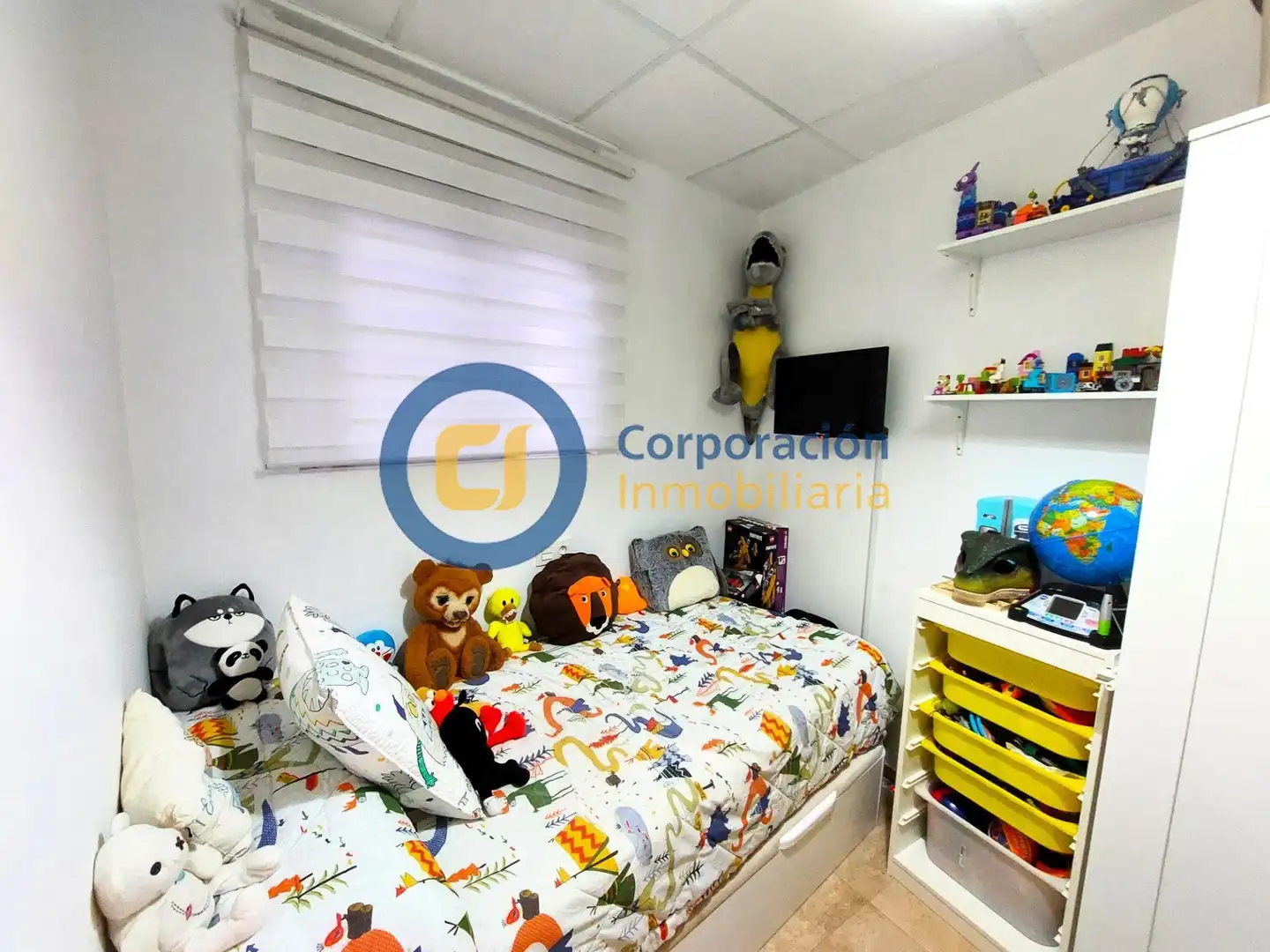 Habitación de Ático en venta en Lorca con Aire acondicionado, Terraza y Trastero