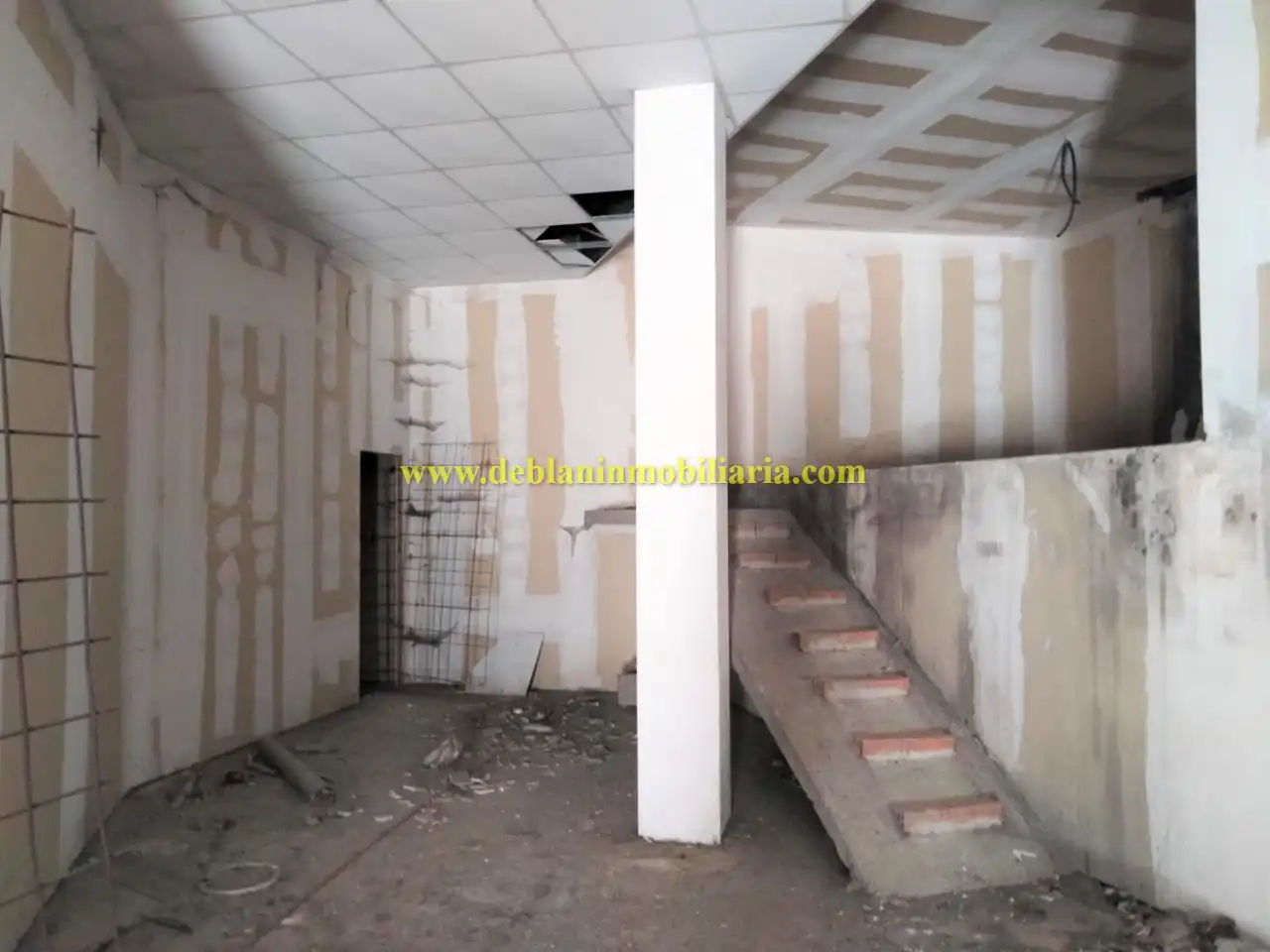 Business premises for sale in CALLE CENTINELA, imagen 6
