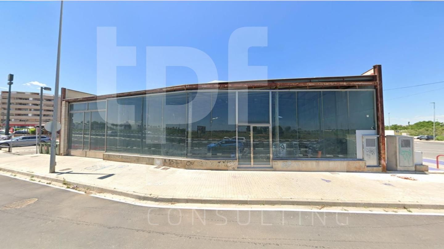 Exterior view of Industrial buildings to rent in Torrent