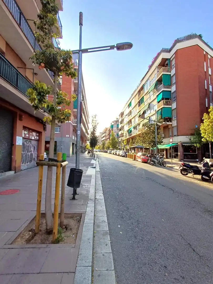 Vista exterior de Apartamento en venta en Barcelona