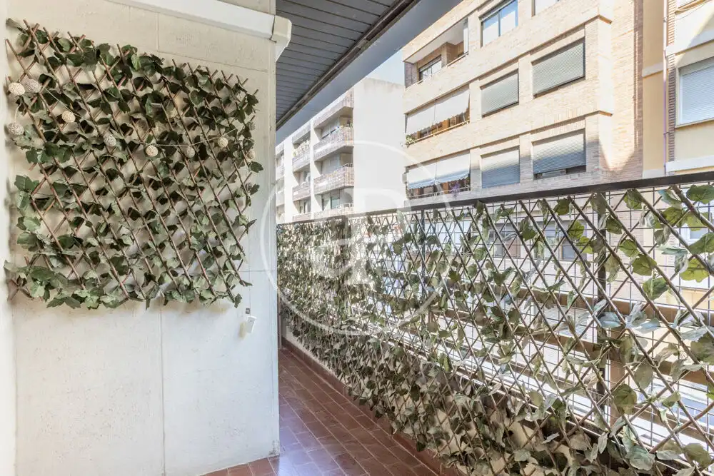 Terrasse von Wohnung zur Miete in Valencia mit Klimaanlage, Heizung und Abstellraum