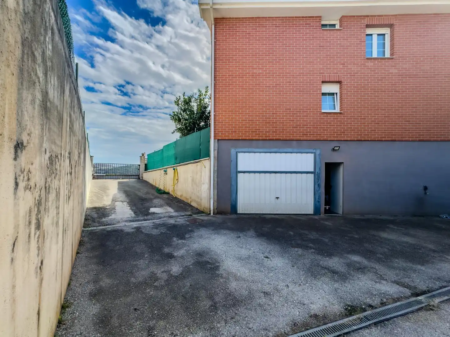 Parking de Casa o chalet en venta en Camargo con Calefacción, Jardín privado y Parquet