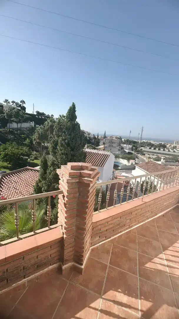 Vista exterior de Casa adosada en venta en Nerja